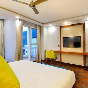 Double Room Mountain View